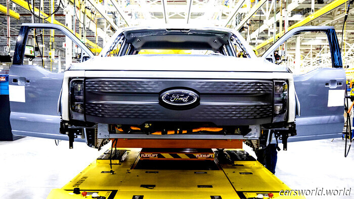 Ford отказался соревноваться с Китаем в сфере аккумуляторов и вместо этого заключил сделку | Carscoops